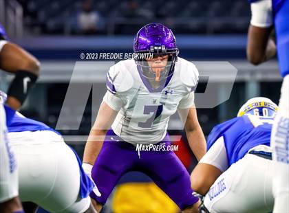 Thumbnail 1 in Chapel Hill vs. Anna (UIL 4A D1 Football Final) photogallery.
