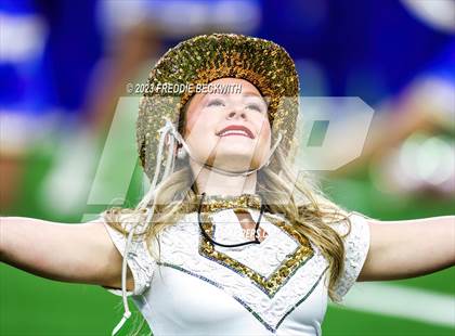 Thumbnail 2 in Chapel Hill vs. Anna (UIL 4A D1 Football Final) photogallery.