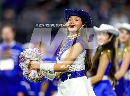 Thumbnail 3 in Chapel Hill vs. Anna (UIL 4A D1 Football Final) photogallery.