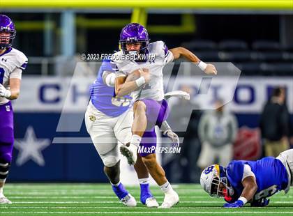 Thumbnail 3 in Chapel Hill vs. Anna (UIL 4A D1 Football Final) photogallery.