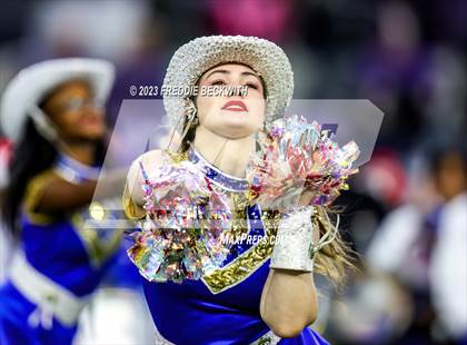 Thumbnail 1 in Chapel Hill vs. Anna (UIL 4A D1 Football Final) photogallery.