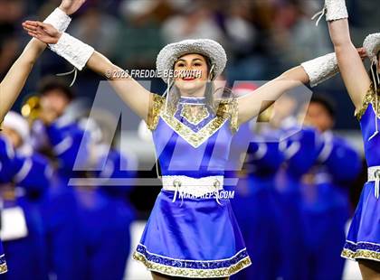 Thumbnail 1 in Chapel Hill vs. Anna (UIL 4A D1 Football Final) photogallery.
