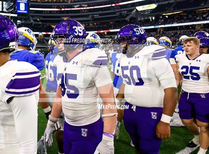 Thumbnail 3 in Chapel Hill vs. Anna (UIL 4A D1 Football Final) photogallery.