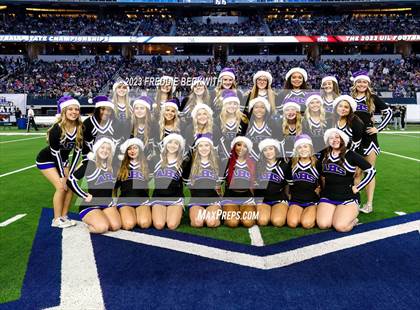 Thumbnail 2 in Chapel Hill vs. Anna (UIL 4A D1 Football Final) photogallery.