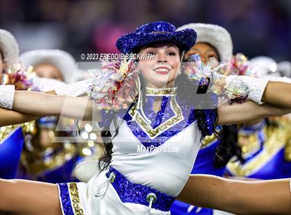 Thumbnail 3 in Chapel Hill vs. Anna (UIL 4A D1 Football Final) photogallery.