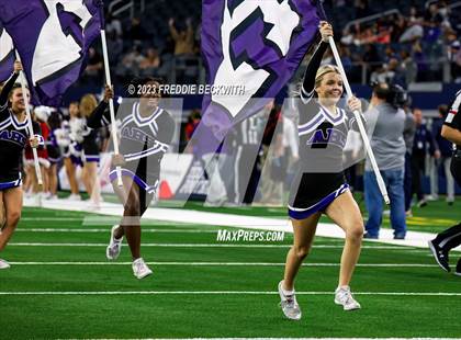 Thumbnail 3 in Chapel Hill vs. Anna (UIL 4A D1 Football Final) photogallery.