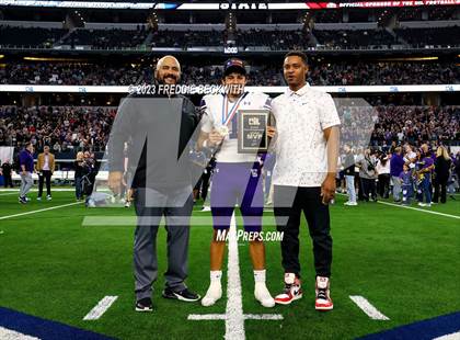 Thumbnail 1 in Chapel Hill vs. Anna (UIL 4A D1 Football Final) photogallery.