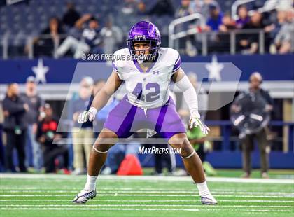 Thumbnail 2 in Chapel Hill vs. Anna (UIL 4A D1 Football Final) photogallery.