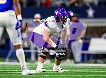 Thumbnail 1 in Chapel Hill vs. Anna (UIL 4A D1 Football Final) photogallery.