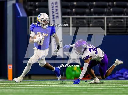 Thumbnail 1 in Chapel Hill vs. Anna (UIL 4A D1 Football Final) photogallery.