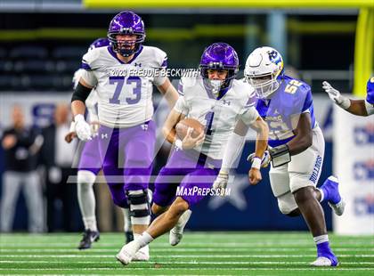 Thumbnail 1 in Chapel Hill vs. Anna (UIL 4A D1 Football Final) photogallery.