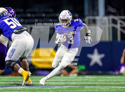Thumbnail 2 in Chapel Hill vs. Anna (UIL 4A D1 Football Final) photogallery.
