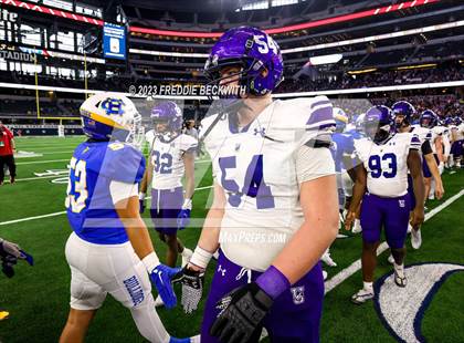 Thumbnail 2 in Chapel Hill vs. Anna (UIL 4A D1 Football Final) photogallery.