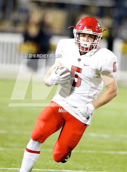 Thumbnail 3 in Bentonville vs. Northside (AAA 7A 2nd Round) photogallery.