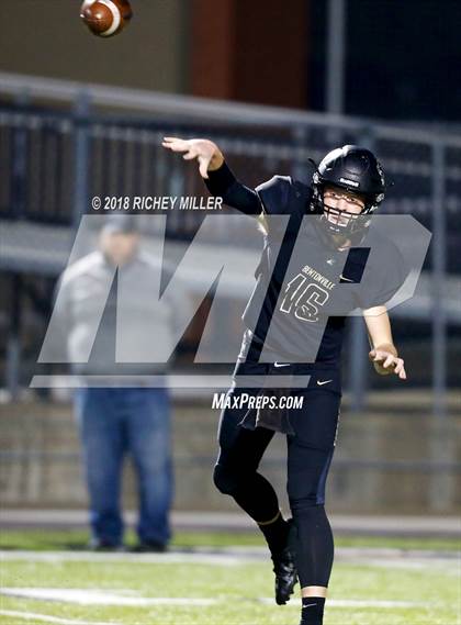 Thumbnail 3 in Bentonville vs. Northside (AAA 7A 2nd Round) photogallery.
