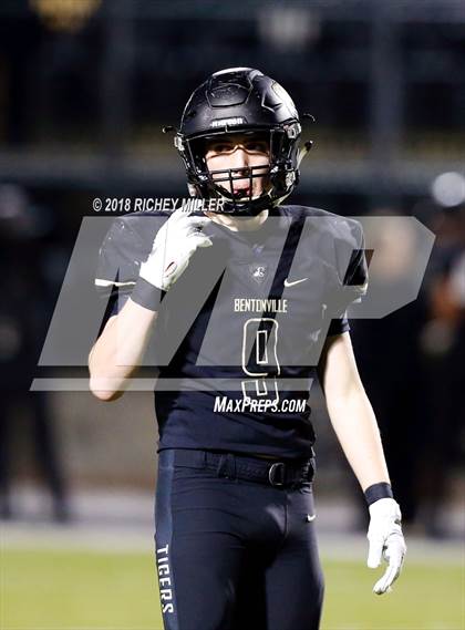 Thumbnail 2 in Bentonville vs. Northside (AAA 7A 2nd Round) photogallery.