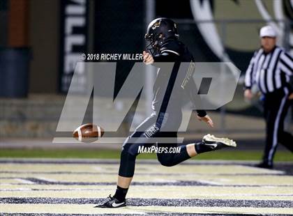 Thumbnail 1 in Bentonville vs. Northside (AAA 7A 2nd Round) photogallery.