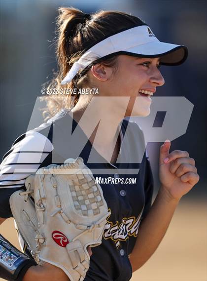 Thumbnail 2 in Arapahoe @ Grandview photogallery.