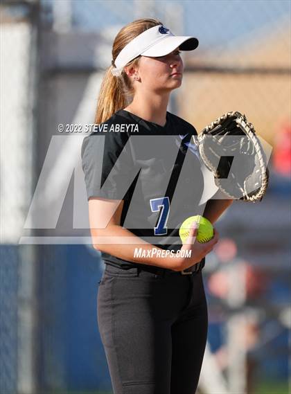 Thumbnail 2 in Arapahoe @ Grandview photogallery.
