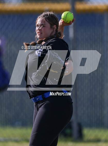 Thumbnail 1 in Arapahoe @ Grandview photogallery.