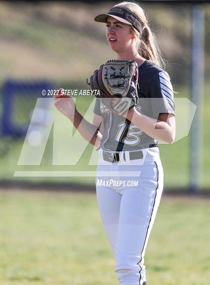 Thumbnail 3 in Arapahoe @ Grandview photogallery.