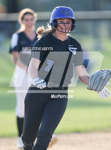 Thumbnail 2 in Arapahoe @ Grandview photogallery.