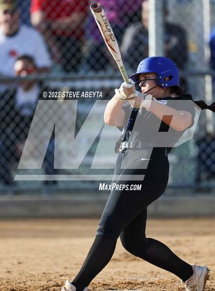 Thumbnail 2 in Arapahoe @ Grandview photogallery.
