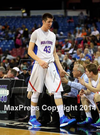 Thumbnail 3 in Folsom vs Grant (CIF SJS D2 Semifinal) photogallery.