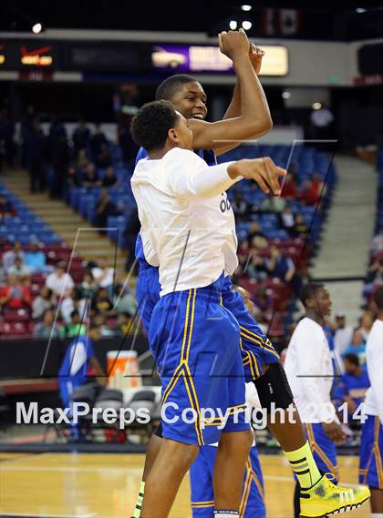 Thumbnail 3 in Folsom vs Grant (CIF SJS D2 Semifinal) photogallery.