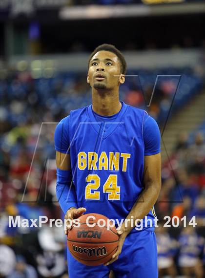 Thumbnail 2 in Folsom vs Grant (CIF SJS D2 Semifinal) photogallery.