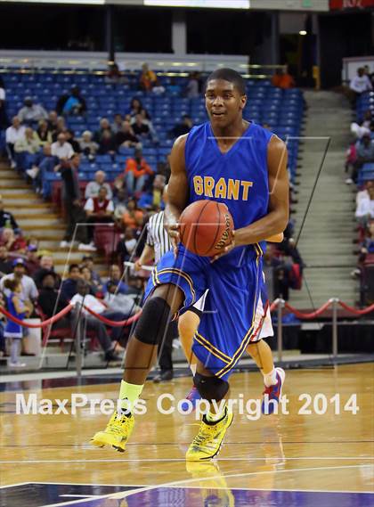 Thumbnail 2 in Folsom vs Grant (CIF SJS D2 Semifinal) photogallery.