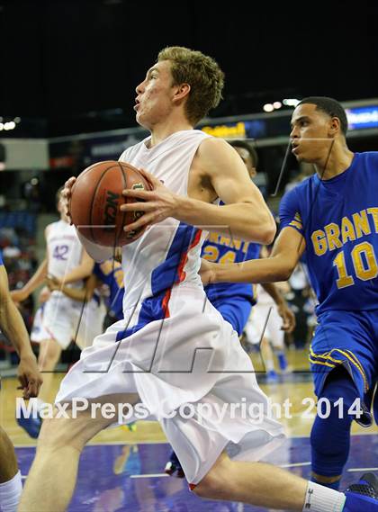 Thumbnail 2 in Folsom vs Grant (CIF SJS D2 Semifinal) photogallery.