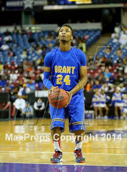 Thumbnail 3 in Folsom vs Grant (CIF SJS D2 Semifinal) photogallery.