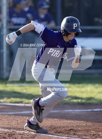 Thumbnail 3 in De Soto @ Piper photogallery.
