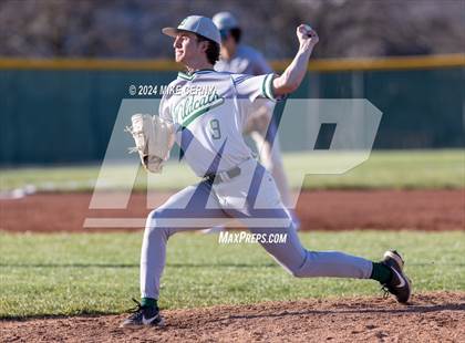 Thumbnail 2 in De Soto @ Piper photogallery.