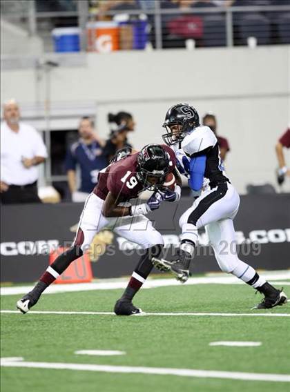 Thumbnail 3 in Summit vs. Mansfield Timberview (Kirk Herbstreit Varsity Football Series) photogallery.