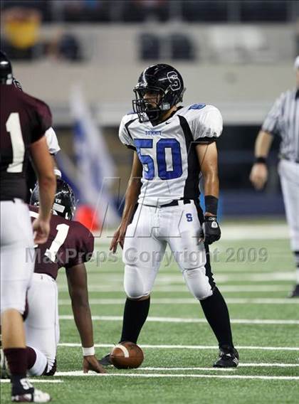 Thumbnail 1 in Summit vs. Mansfield Timberview (Kirk Herbstreit Varsity Football Series) photogallery.