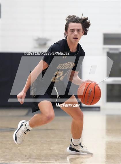 Thumbnail 2 in La Grange vs Giddings (Mike Dacus Classic) photogallery.