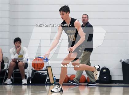Thumbnail 1 in La Grange vs Giddings (Mike Dacus Classic) photogallery.