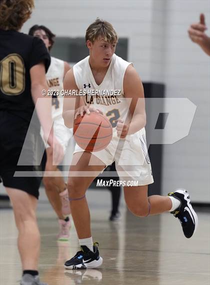Thumbnail 2 in La Grange vs Giddings (Mike Dacus Classic) photogallery.