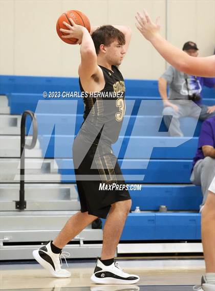 Thumbnail 3 in La Grange vs Giddings (Mike Dacus Classic) photogallery.