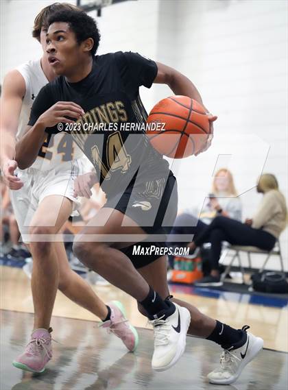 Thumbnail 1 in La Grange vs Giddings (Mike Dacus Classic) photogallery.