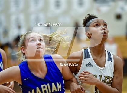 Thumbnail 2 in Mishawaka Marian @ Noblesville photogallery.