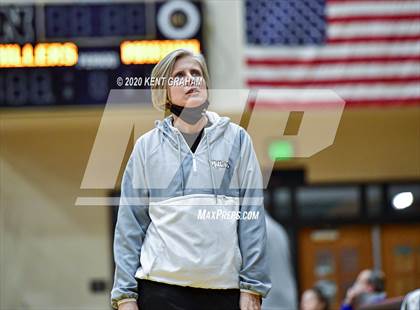 Thumbnail 1 in Mishawaka Marian @ Noblesville photogallery.
