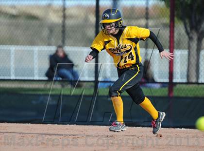 Thumbnail 3 in Erie vs Pueblo East (CHSAA 4A Quarterfinal Playoff) photogallery.