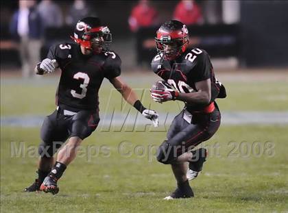 Thumbnail 2 in De La Salle vs Centennial (CIF State D1 Final) photogallery.