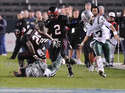 Thumbnail 3 in De La Salle vs Centennial (CIF State D1 Final) photogallery.
