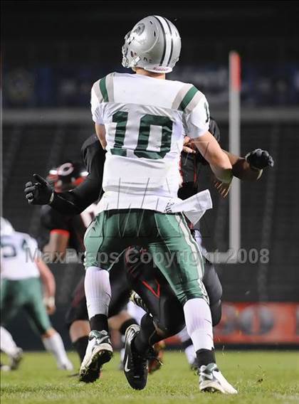 Thumbnail 3 in De La Salle vs Centennial (CIF State D1 Final) photogallery.