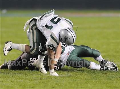 Thumbnail 3 in De La Salle vs Centennial (CIF State D1 Final) photogallery.