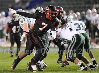 Thumbnail 1 in De La Salle vs Centennial (CIF State D1 Final) photogallery.